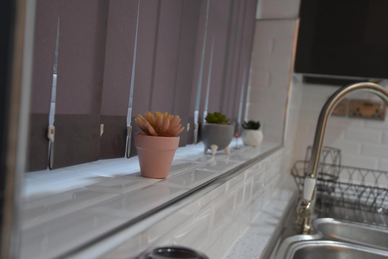 Exclusive!! Newly Refurbished Speedwell Apartment Near Bristol City Centre, Easton, Speedwell, Sleeps Up To 3 Guests Exterior foto